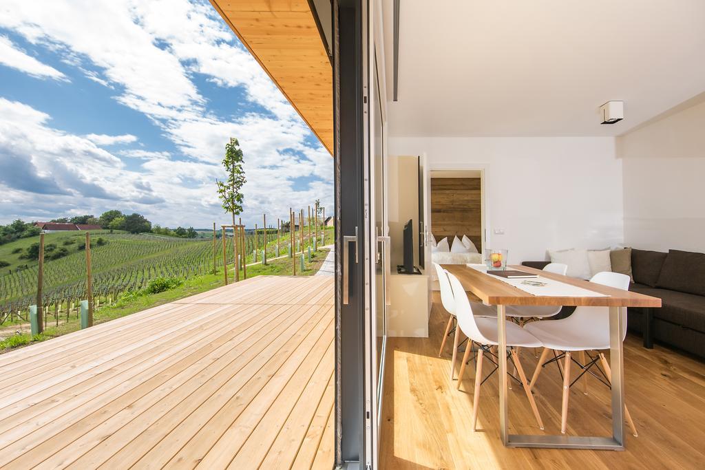 Weingarten-Resort Unterlamm Loipersdorf - Adults Only Bagian luar foto